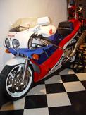 Honda RC30-2_1