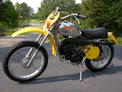 1975 Husqvarna WR125-175 Alum tank yellow after Aug 06 004