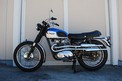 145A_1%201967%20Triumph%20T100C